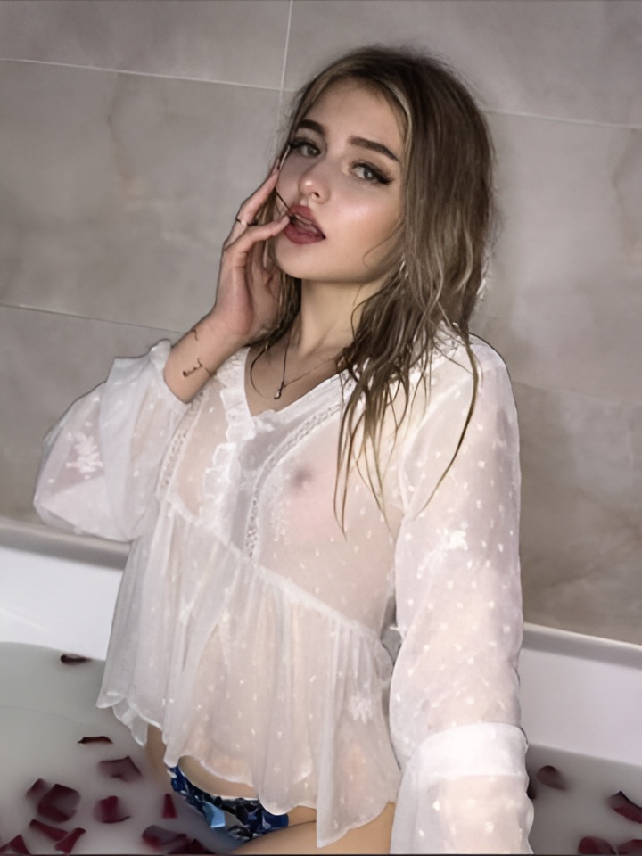 Ида привлекательная девушка из Пензы цена от 1500 руб