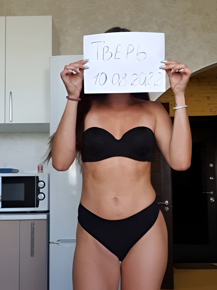 Лорета привлекательная девушка из Пензы цена от 2000 руб