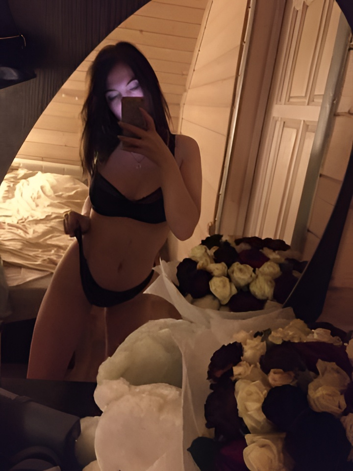 Индивидуалка Надюша, доступна для личного знакомства от 4000 руб