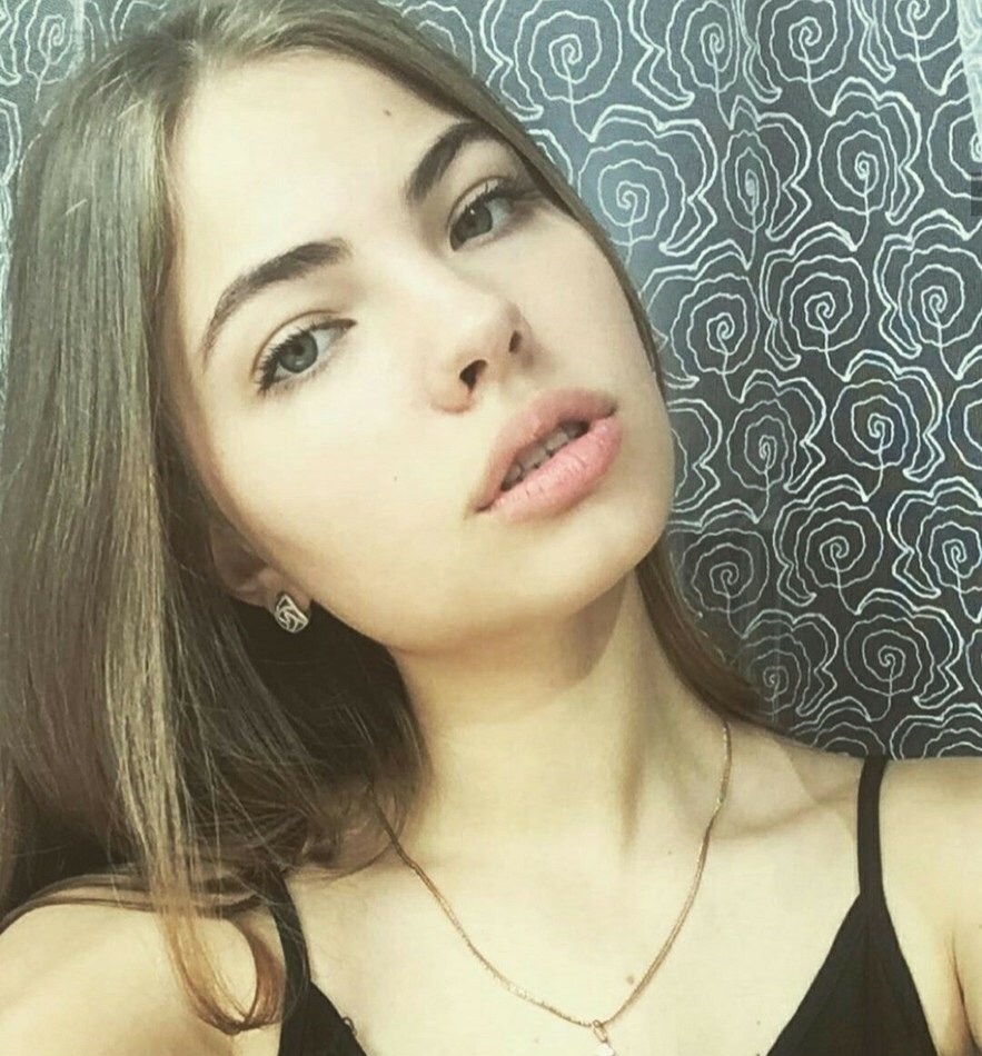 Кристина привлекательная девушка из Пензы цена от 3500 руб